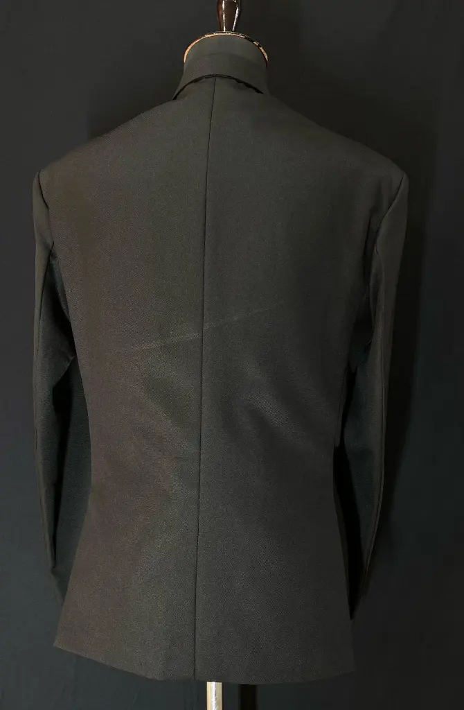 BLAZER DIRECTOR-4.webp