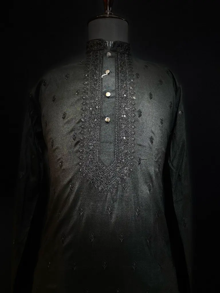 GK-3 BLACK.webp
